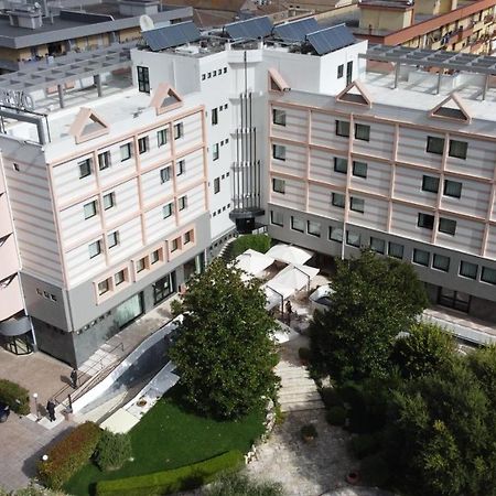 Hotel Svevo Gioia Del Colle Buitenkant foto