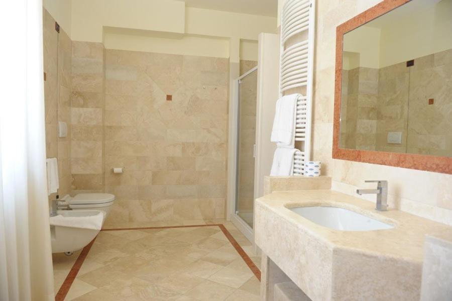 Hotel Svevo Gioia Del Colle Kamer foto