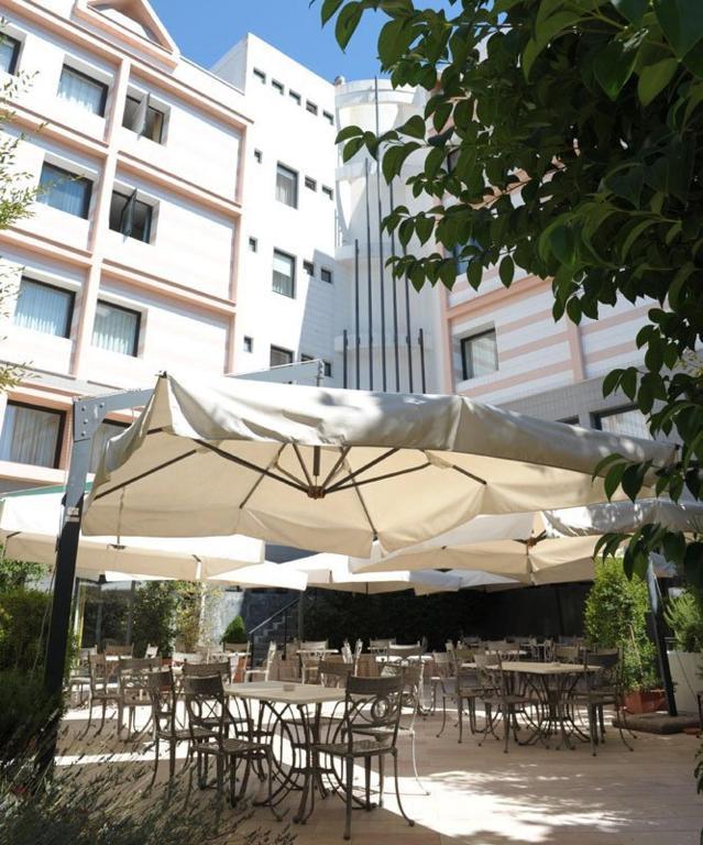 Hotel Svevo Gioia Del Colle Buitenkant foto