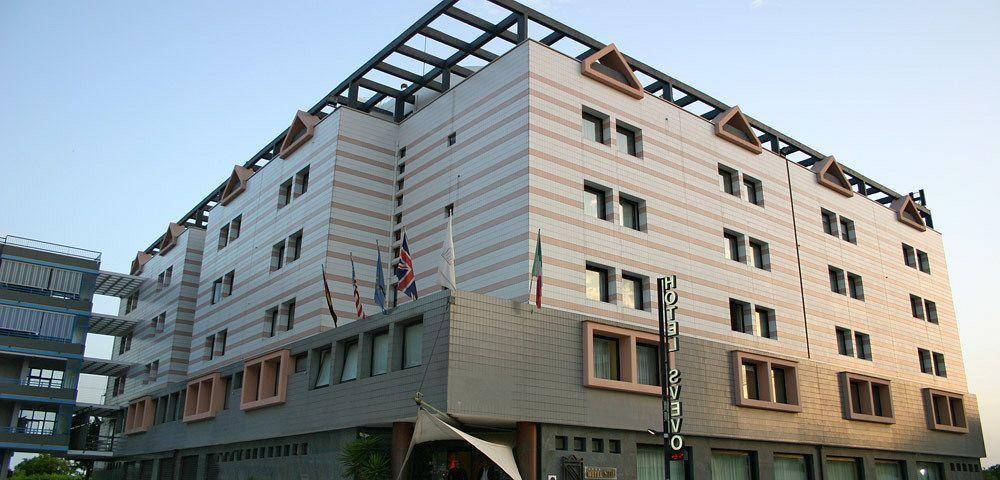 Hotel Svevo Gioia Del Colle Buitenkant foto